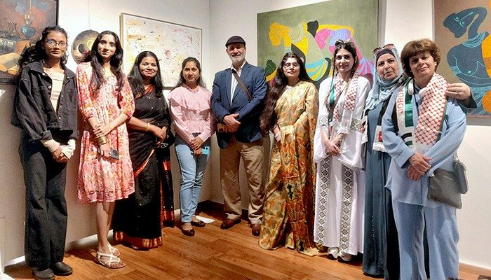 Beyond Peace: 8th International Art Exhibition Concludes in New Delhi Beyond Peace: 8th International Art Exhibition Concludes in New Delhi