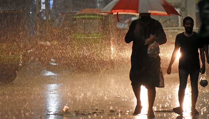Rain Brings Relief from Scorching Heat in Peshawar Rain Brings Relief from Scorching Heat in Peshawar