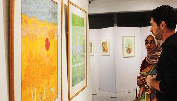 Seven Stories, One Tradition: Contemporary Miniature Art at Gallery 6 Seven Stories, One Tradition: Contemporary Miniature Art at Gallery 6