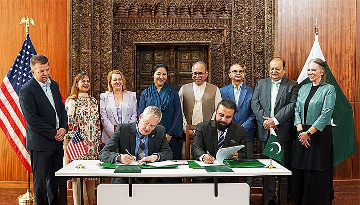 United States and Pakistan Strengthen Educational Partnership Through Five-Year Agreement United States and Pakistan Strengthen Educational Partnership Through Five-Year Agreement